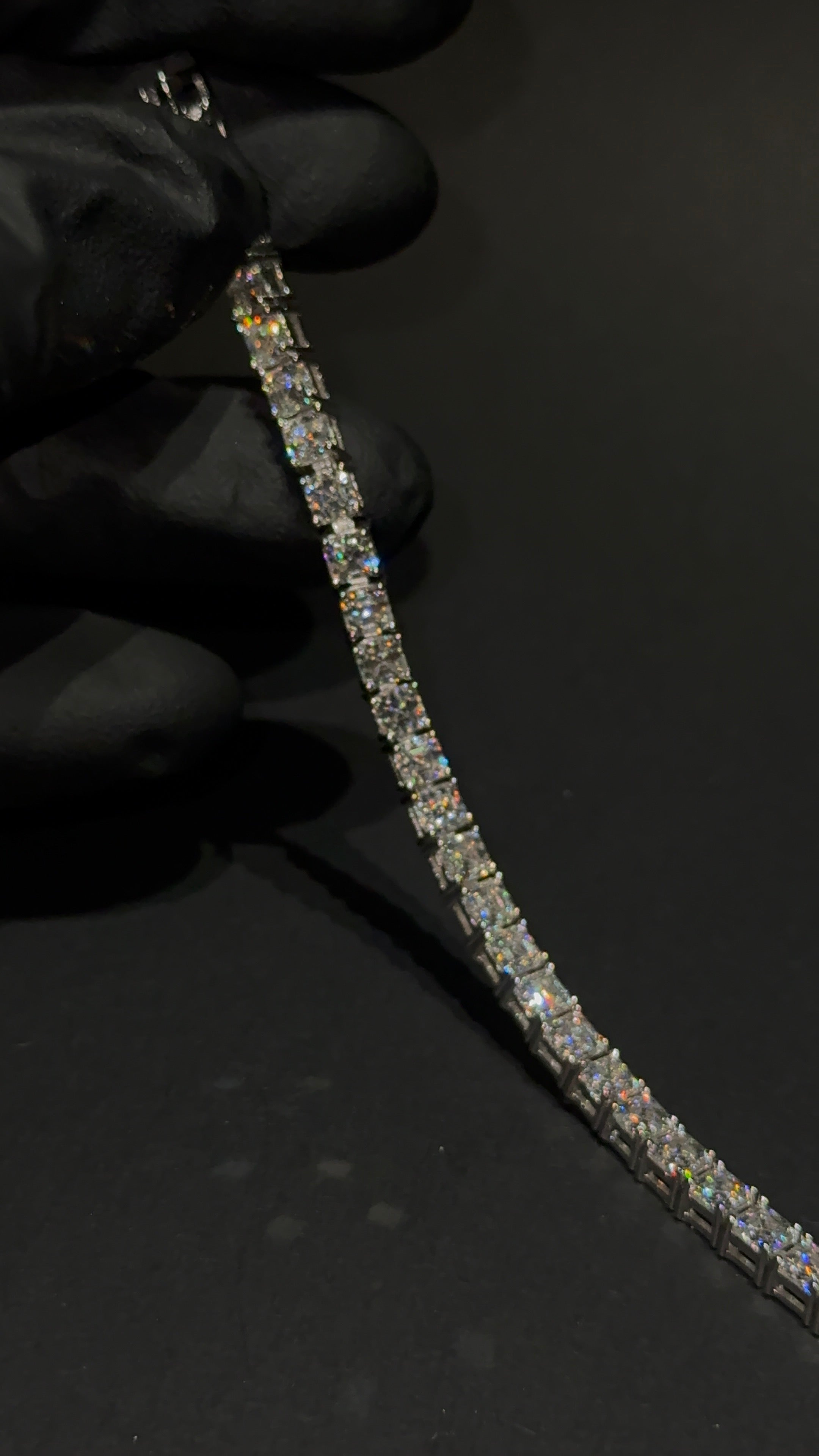 Square Cut Tennis Bracelet 4MM 7.5 Inch