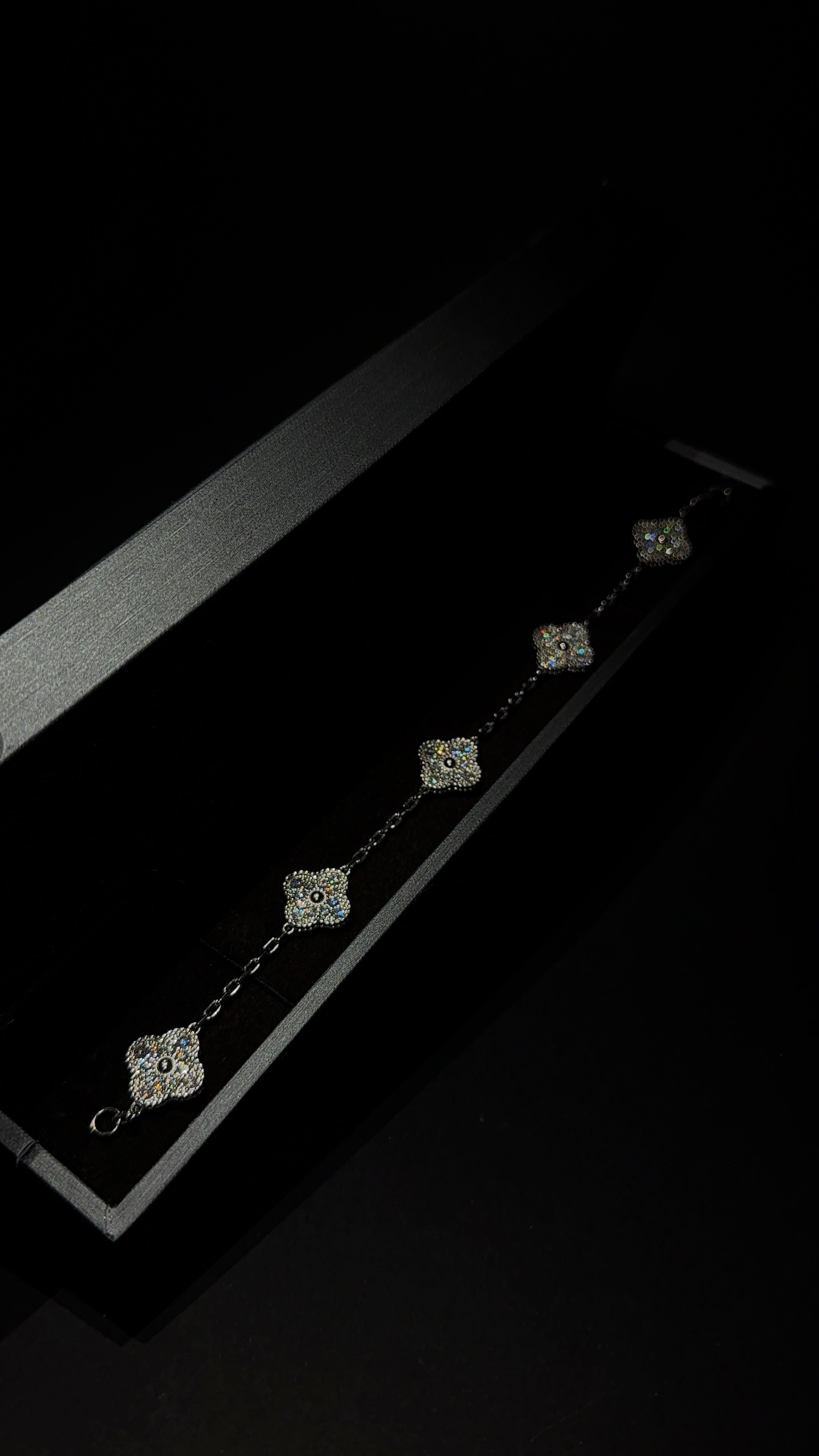 Van Cleef Bracelet 7.5 Inch