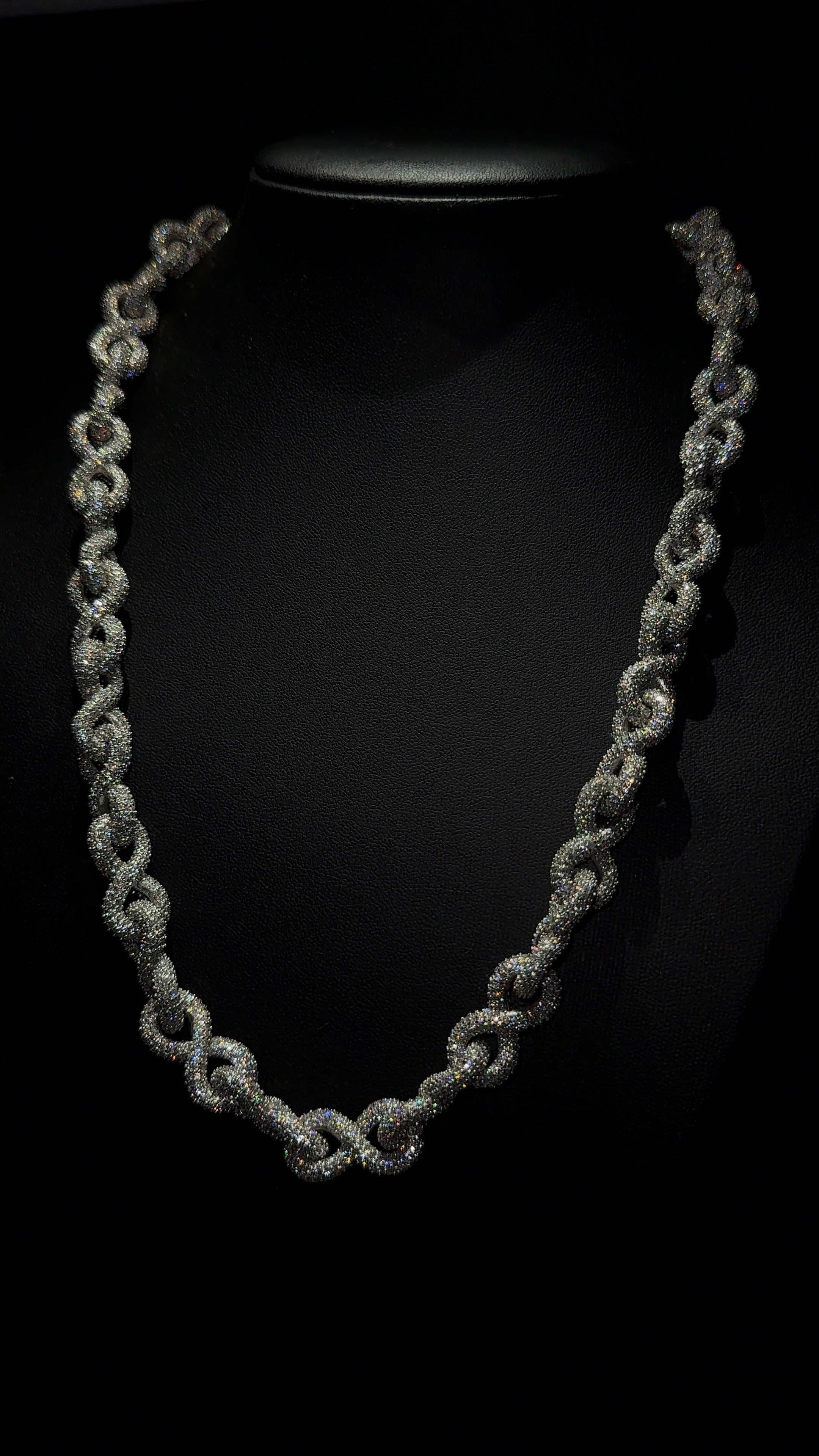 Infinity Link Chain 13MM 22 Inch